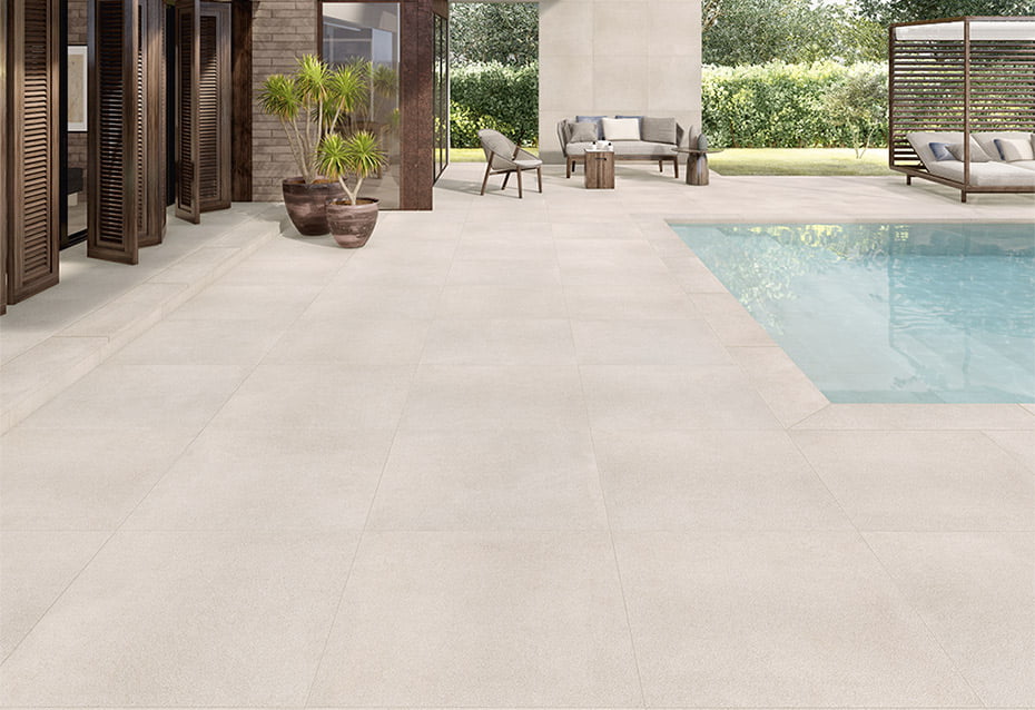 ALMA MARFIL ANTISLIP 90x90 · 35,4''x35,4'' · PELDAÑO 120 RECTO ALMA MARFIL ANTISLIP 120x33/3 · 48''x13''/1'' · ÁNGULO PELDAÑO 120 RECTO INT. ALMA MARFIL ANTISLIP 120x33x45/3 · 48''x13''x17,7/1''<br>CEMENT BRICK BEIGE 7x60 · 3''x24''