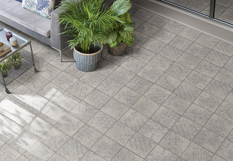 DECOR ANIMA CENIZA ANTISLIP 22,5x22,5 · 8''x8''