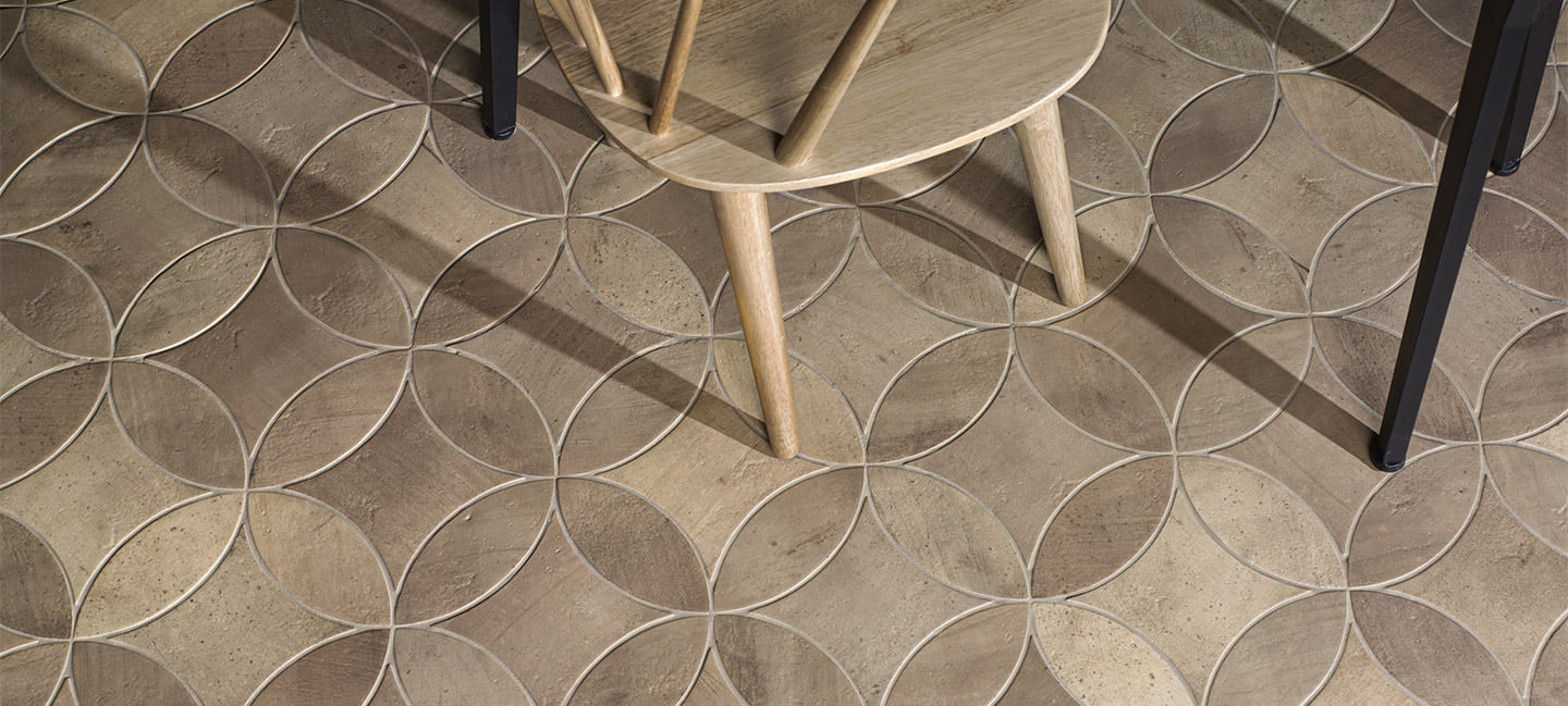 COLONIAL KITE KOALA 16,5x16,5 · 6,5''x6,5'' · COLONIAL PETAL KOALA 20x8 · 8''x3''