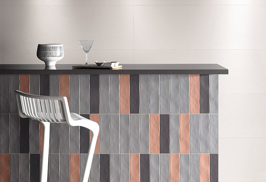 EVOKE SKIN · DARK · CEMENT 6,5x26<br>AUSTRAL BIANCO 40x120