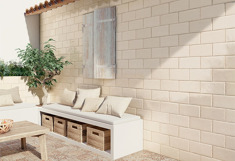 FRAME BEIGE 15x30 · 6''x12''<br>AMERICAN MELROSE MIX 22,5x22,5 · 8,8''x8,8''