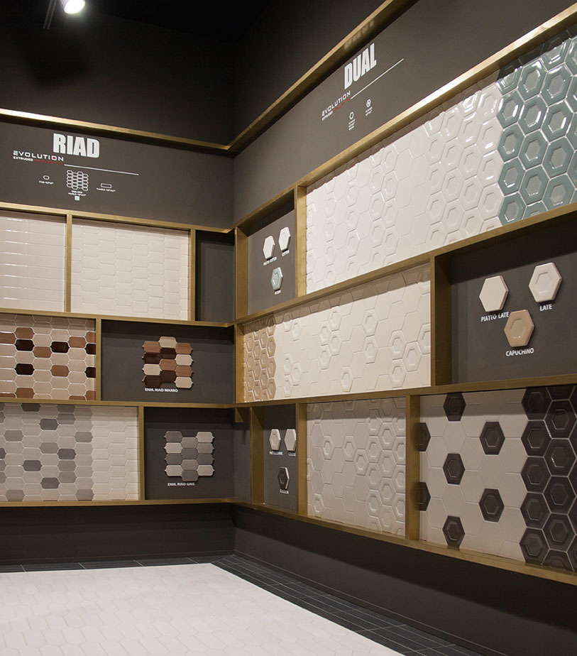 Imagenes Stand Cersaie 2016