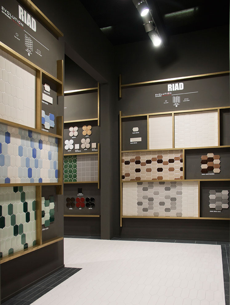 Imagenes Stand Cersaie 2016