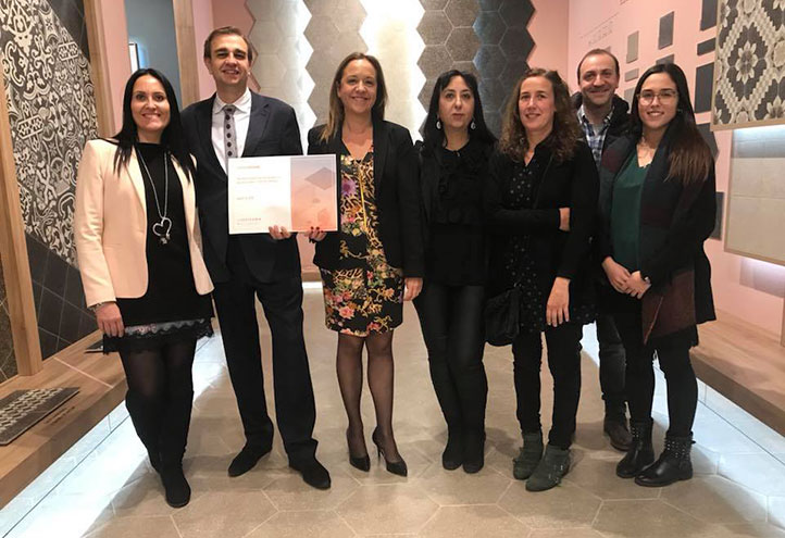 CONTINUAR LEYENDO SOBRE Premio diseño de interiores Cevisama 2018