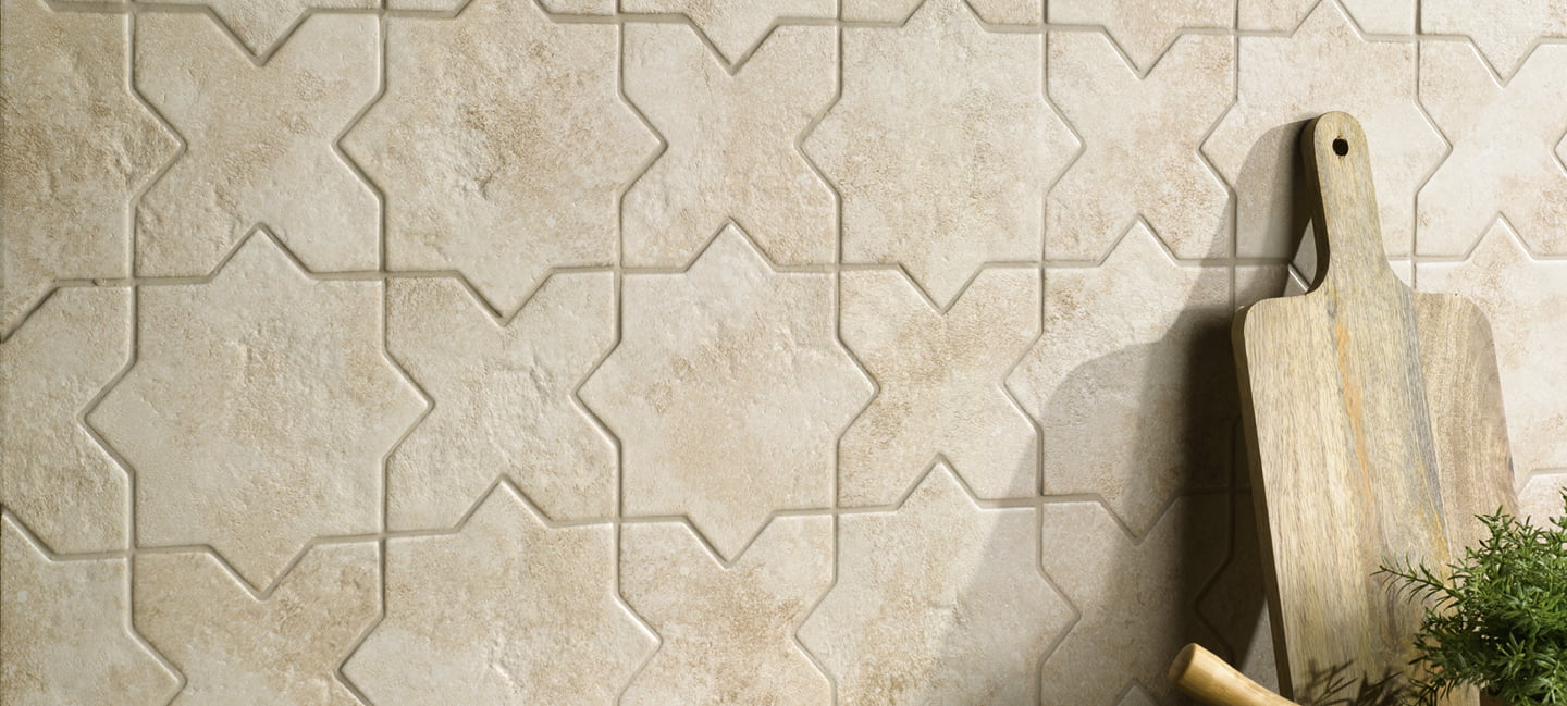 PETRA CROSS CREAM 15,5x15,5 · 6''x6''  ·  PETRA STAR CREAM 15,5x15,5 · 6''x6'' 