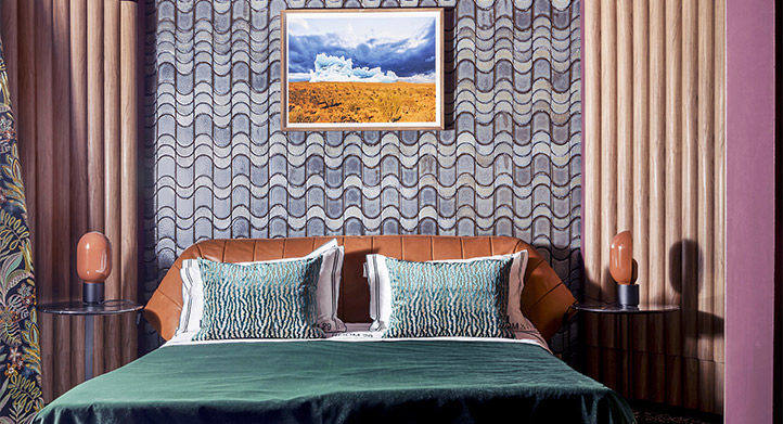 CONTINUAR LEYENDO SOBRE ROOM MIAD ARCO RIVER PEPE LEAL