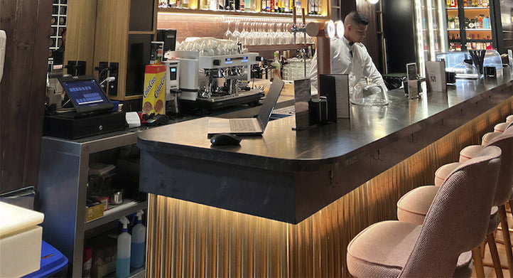 CONTINUAR LEYENDO SOBRE Restaurante Pulperia Casa Lampazas