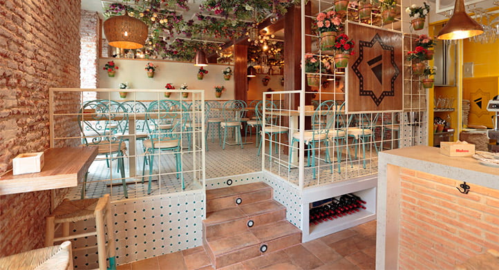 CONTINUAR LEYENDO SOBRE Restaurante El capirote de Granada