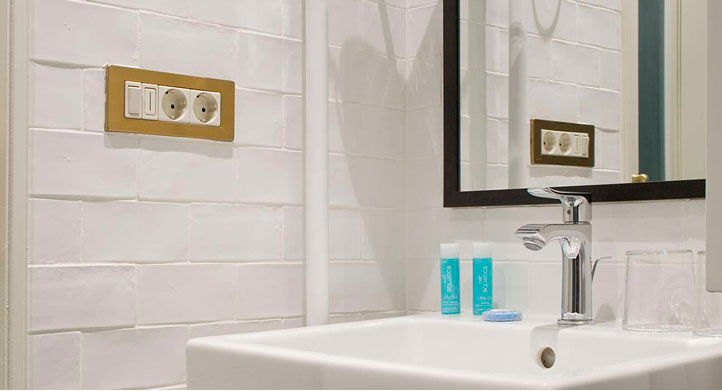 CONTINUAR LEYENDO SOBRE Hotel Praktik