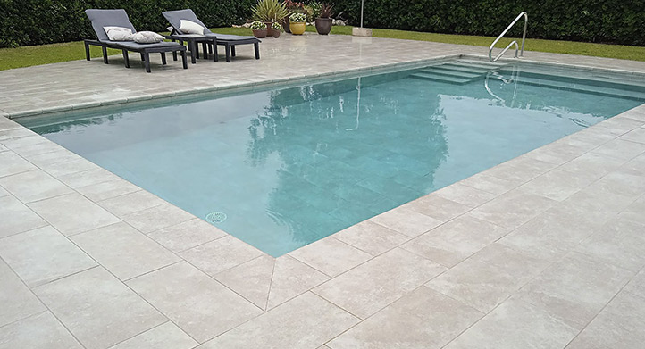 CONTINUAR LEYENDO SOBRE Piscina Residencial Everest