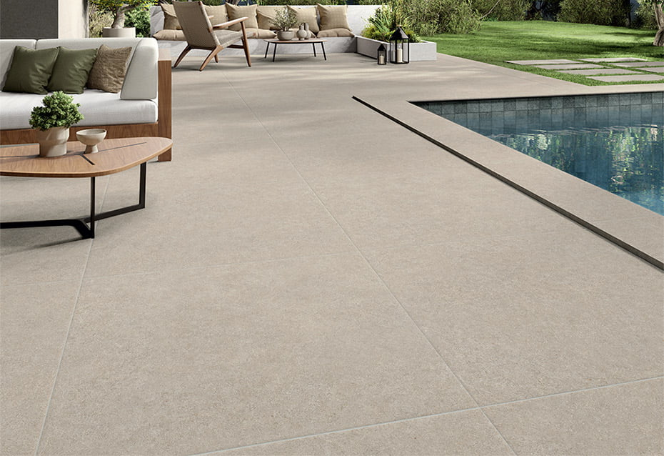 SARSEN STONE GREIGE 120x120 · 48''x48'' · BORDE PISCINA ANTISLIP 45x120/3 · 17,7''x48''/1'' · PELDAÑO RECTO ANTISLIP 120x32/3 · 48''x12,5''/1'' · 60x120/20mm · 24''x48''/1'' · SARSEN STONE TURQUOISE BALI 15x15 · 6''x6''