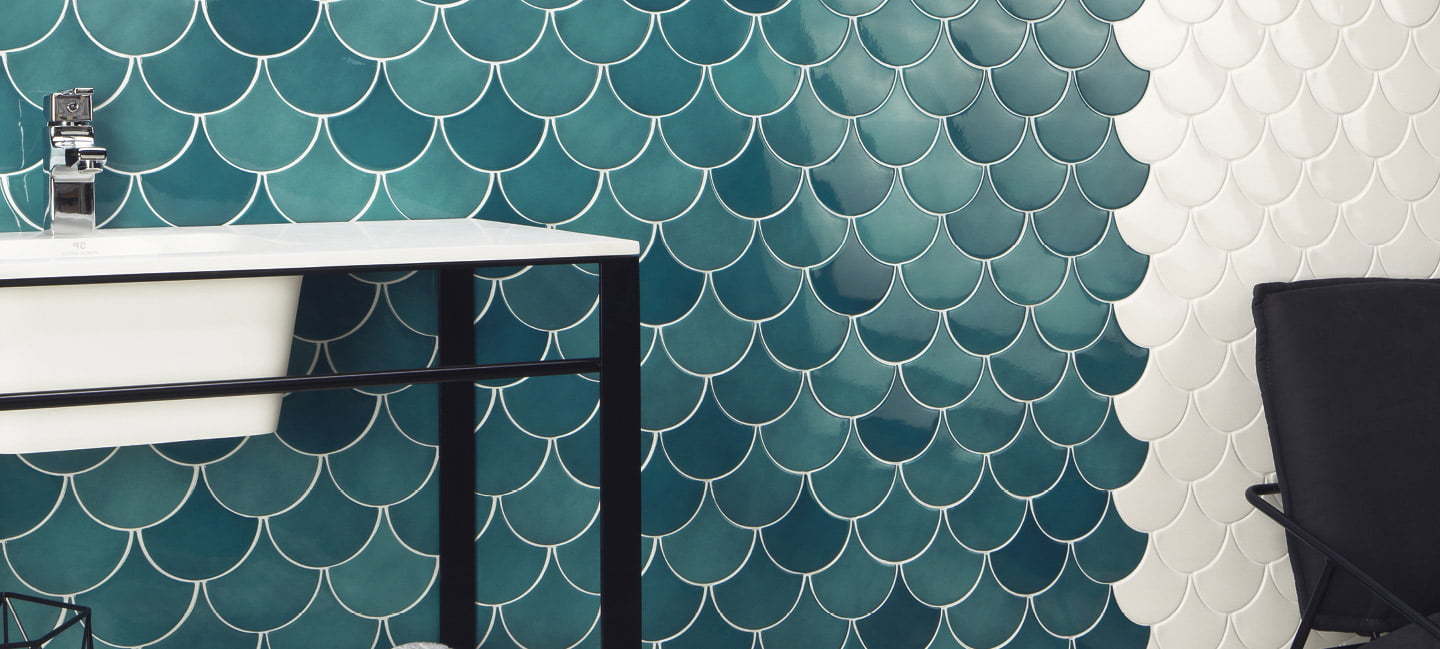 SQUAMA EMERALD ESCAMA 12,7x6,2 · SQUAMA PORC. LUZ 12,7x6,2